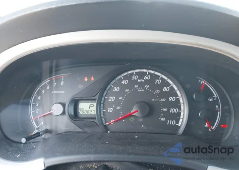 2011 Toyota Sienna Le V6 from USA, damaged, VIN 5TDKK3DC6BS175975